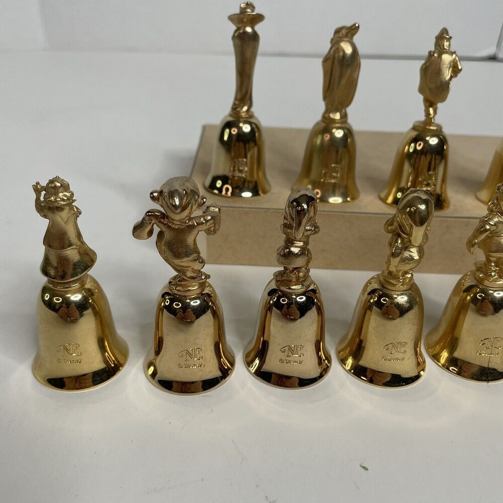 Vintage Snow White And The Seven Dwarves Gold Bells, Set Of 12, Reed & Barton - Picture 7 of 11
